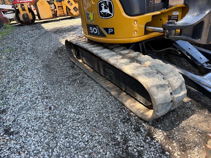 2023-john-deere-50p-mini-excavator-image-11