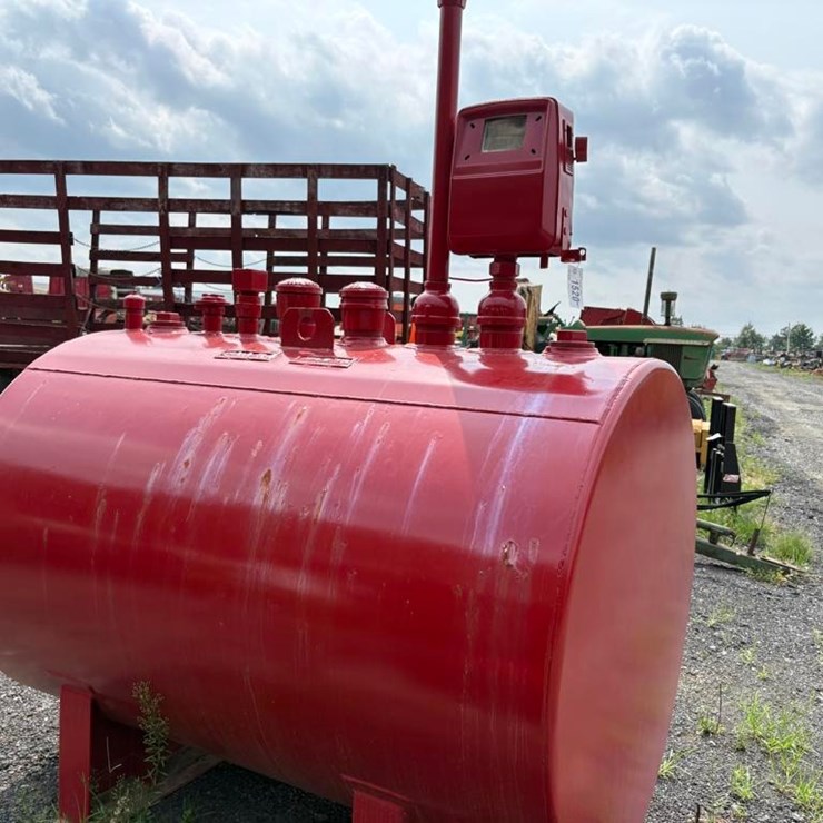 Gas Tank
