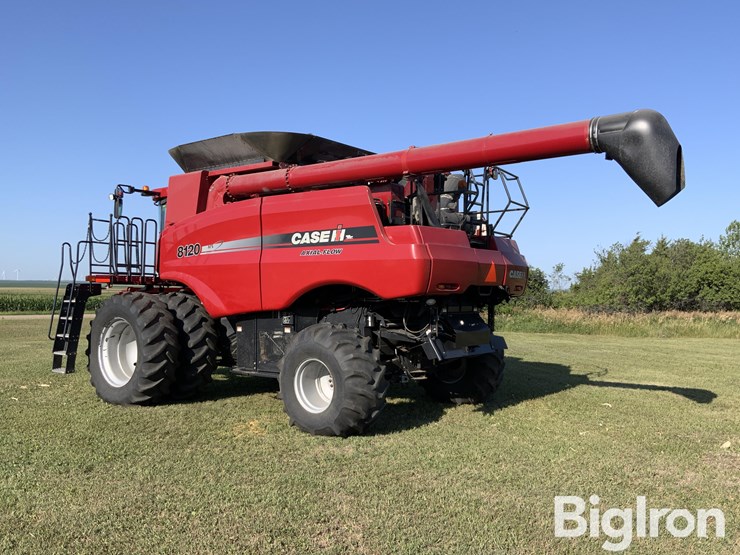 2011-case-ih-8120-image-7