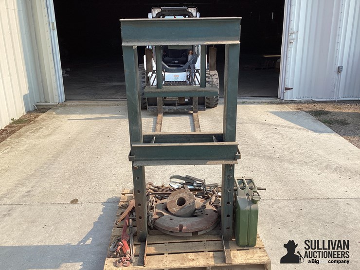 continental-hv100-30-ton-press-w/misc-pallet-image-6