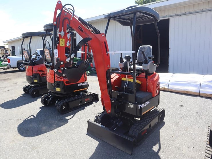 tpm-20kh-mini-excavator-image-4