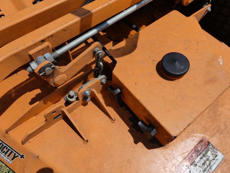2013-scag-turf-tiger-lawn-mower-image-9