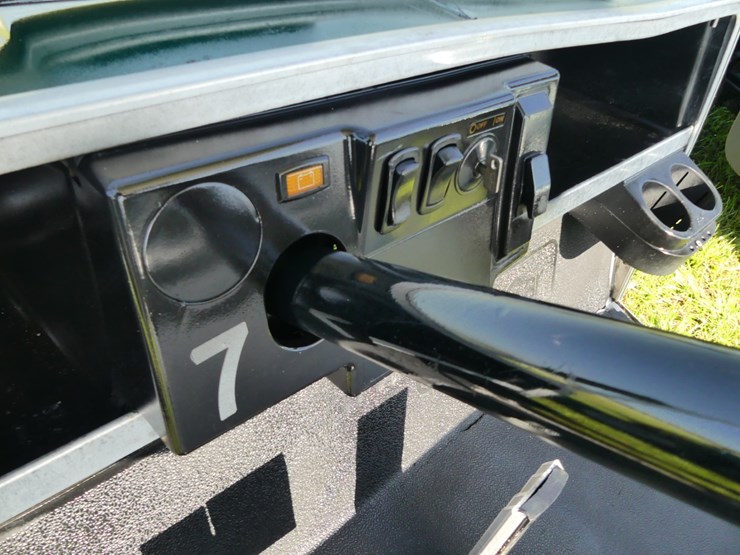 club-car-carryall-2-image-9