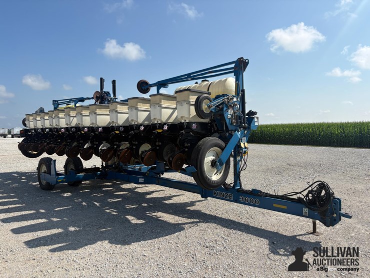 kinze-3600-image-3