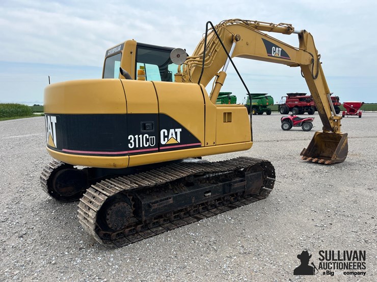 2004-caterpillar-311c-u-image-5