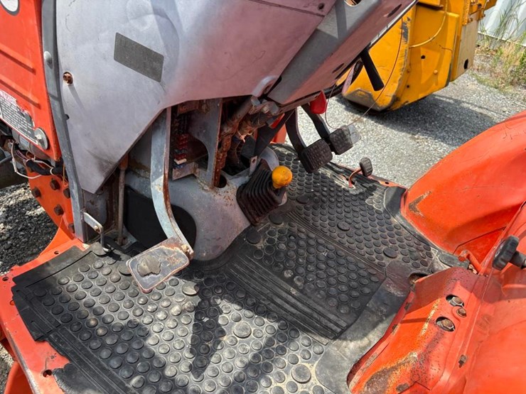 kubota-l35-image-23