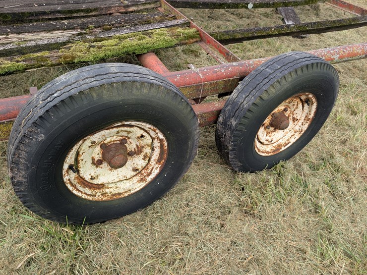 danahue-928-s-planter-trailer-image-17