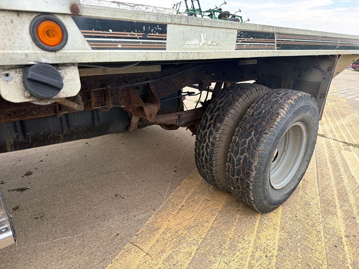 1999-ford-f250-xl-image-11