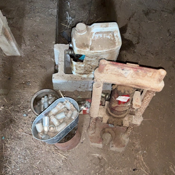 Hyd. hose crimper, fittings, etc. #266