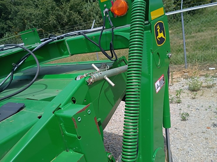 john-deere-630-image-27