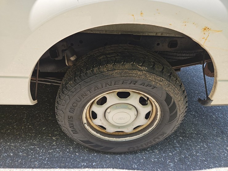 2014-ford-f150-image-13