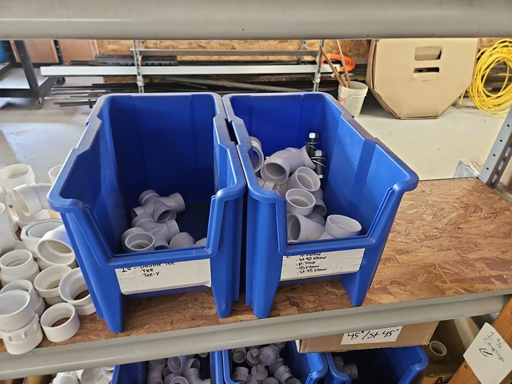 large-quantity-of-assorted-pvc-fittings-image-6