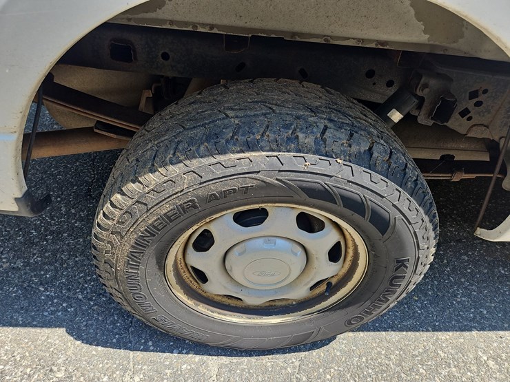 2014-ford-f150-image-12