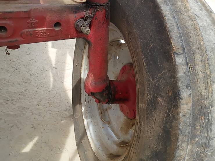 ford-tractor-image-49