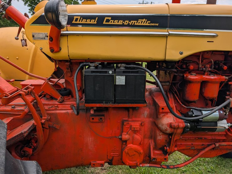case-730-tractor-image-62