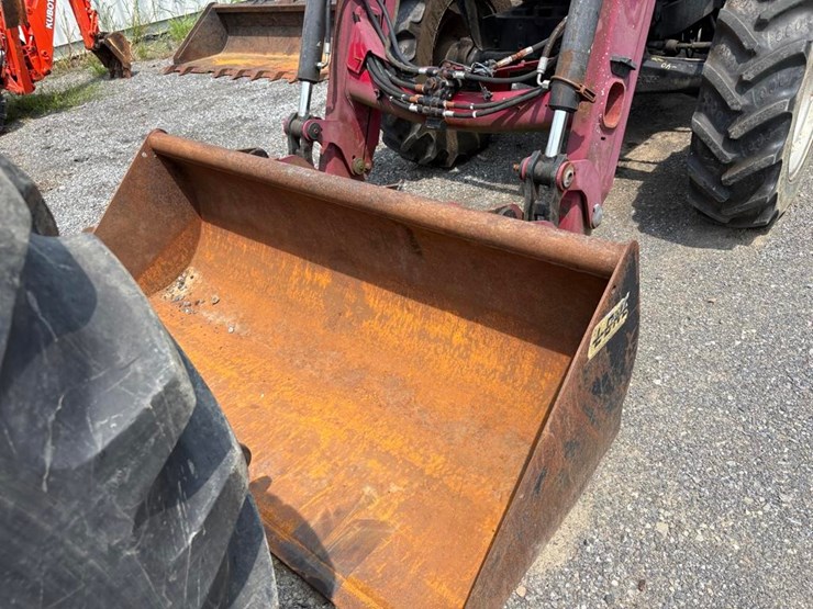 case-ih-jx1075c-image-4