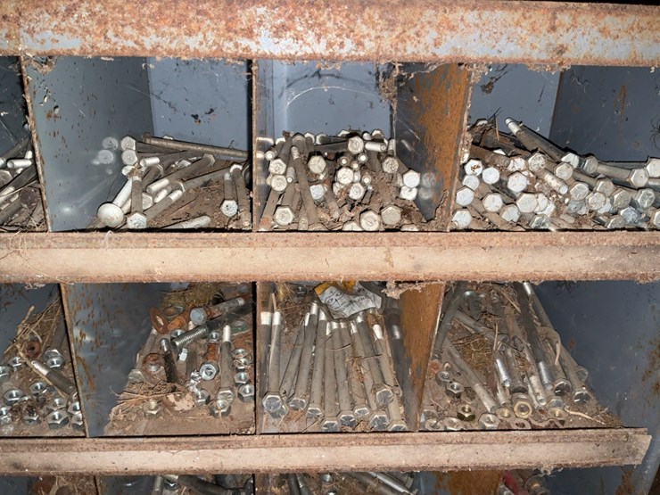 bolt-bin-&-contents.-#263-image-4