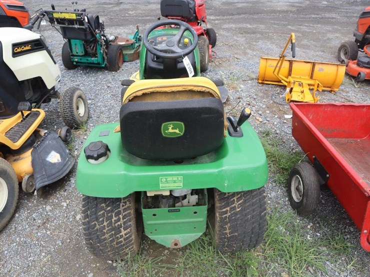john-deere-18hp-riding-mower-image-7