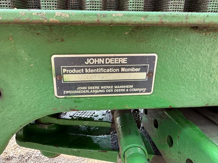 john-deere-2350-image-29