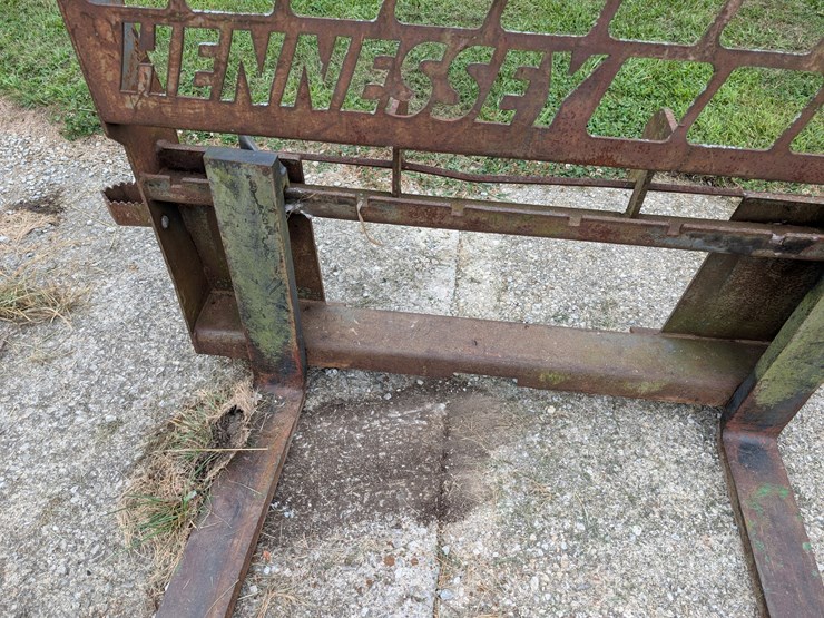 pallet-forks-image-8