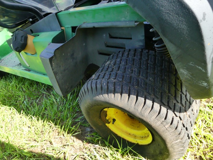 john-deere-gator-image-5