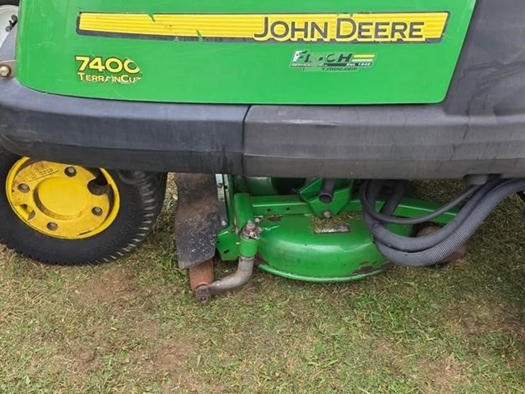 john-deere-7400-image-18