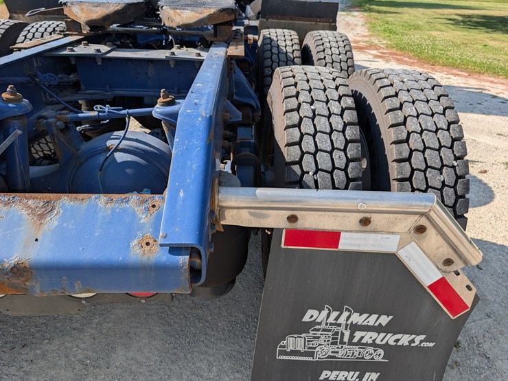 2018-kenworth-t680-image-36