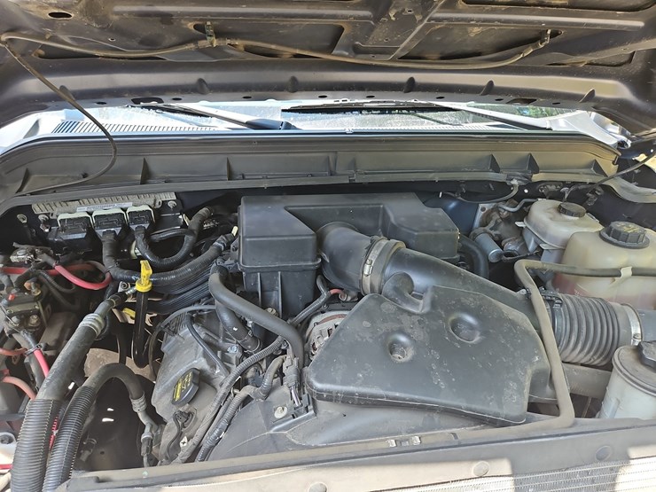 2011-ford-f350-image-9