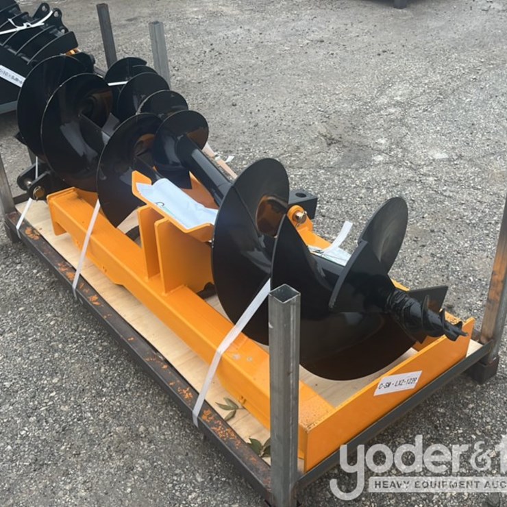 Unused 2026 Captok Auger And Extra Rod to suit Skidsteer Loader