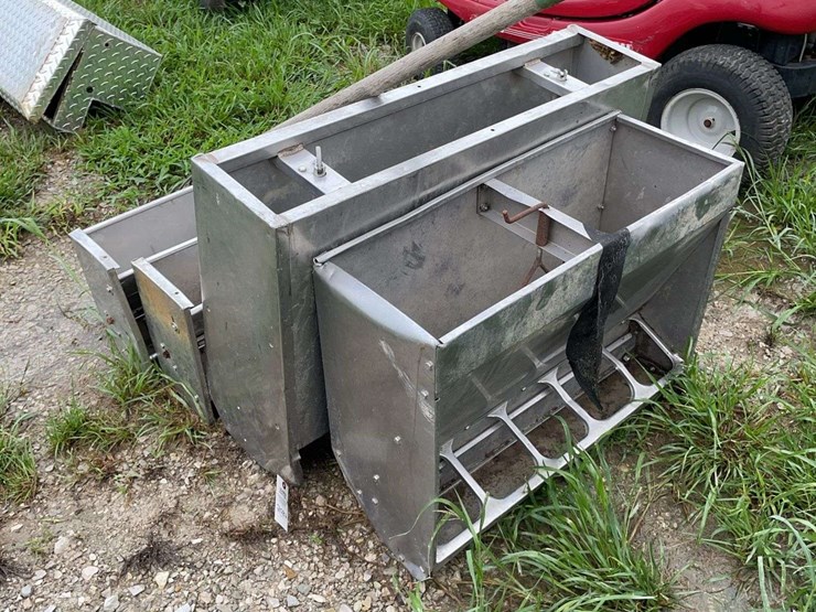 4-stainless-hog-feeders-image-1