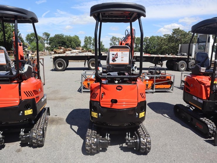 tpm-18hh-mini-excavator-image-6