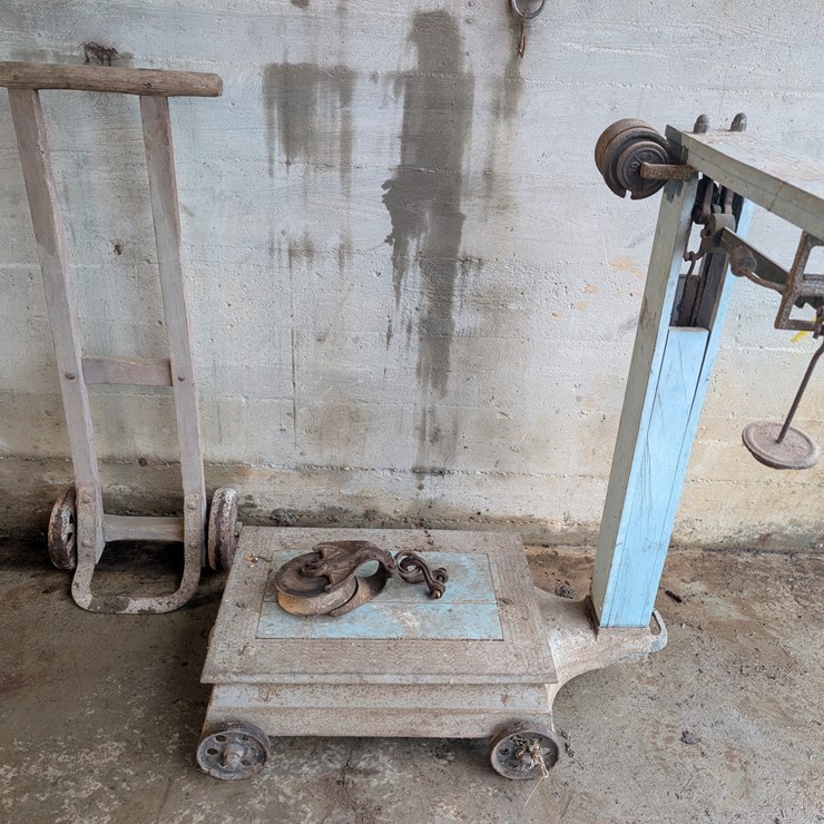 Vintage scales, hand cart & wooden pulley. #254