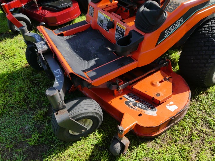 2005-kubota-zd21-image-7
