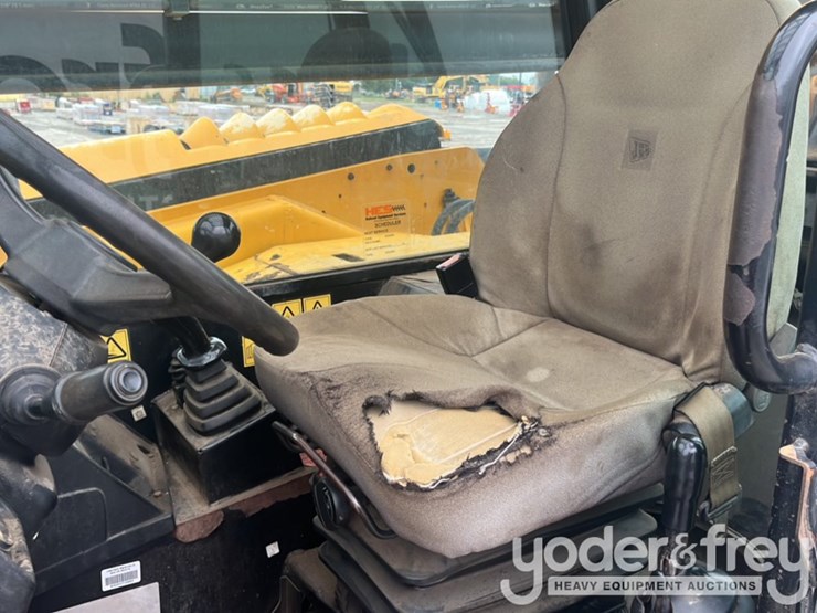 2014-jcb-509-42-image-32