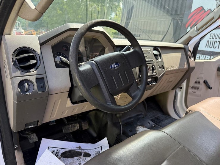 2008-ford-f550-image-20