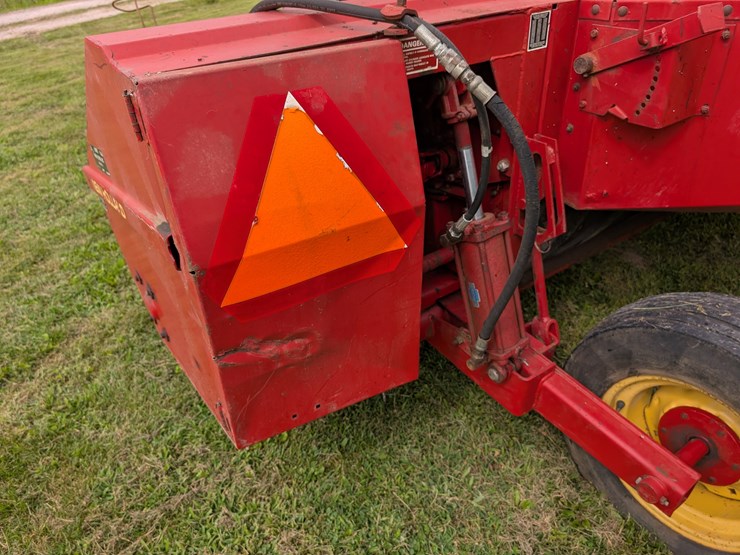 new-holland-489-image-18