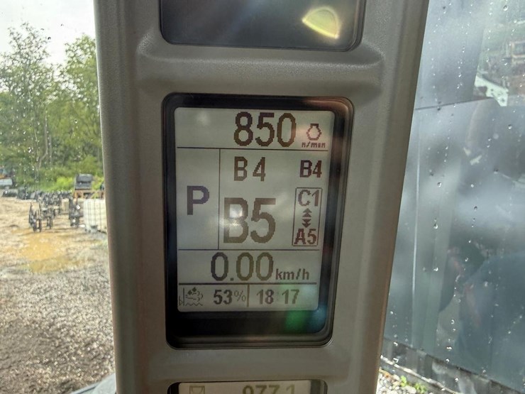 case-ih-vestrum-100-image-29