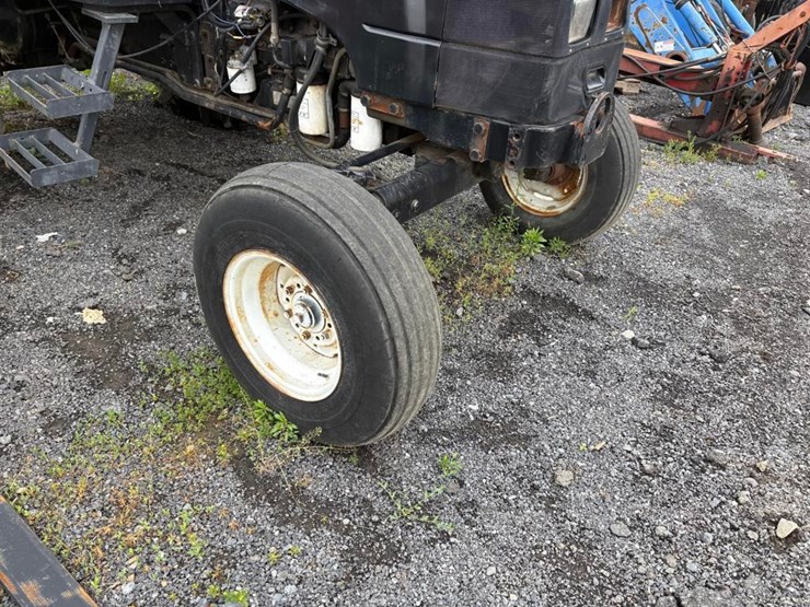 new-holland-tl90-image-5