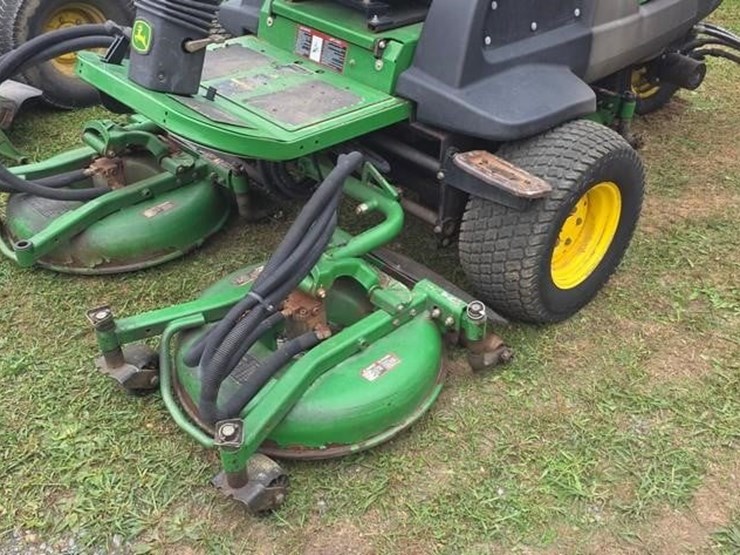john-deere-7400-image-6