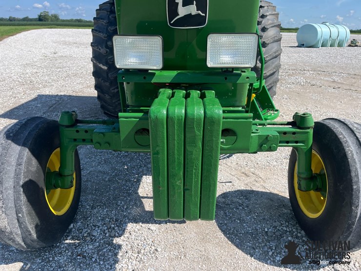 1977-john-deere-4230-image-13