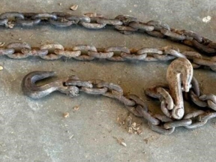 2---chains-w/hooks-image-3