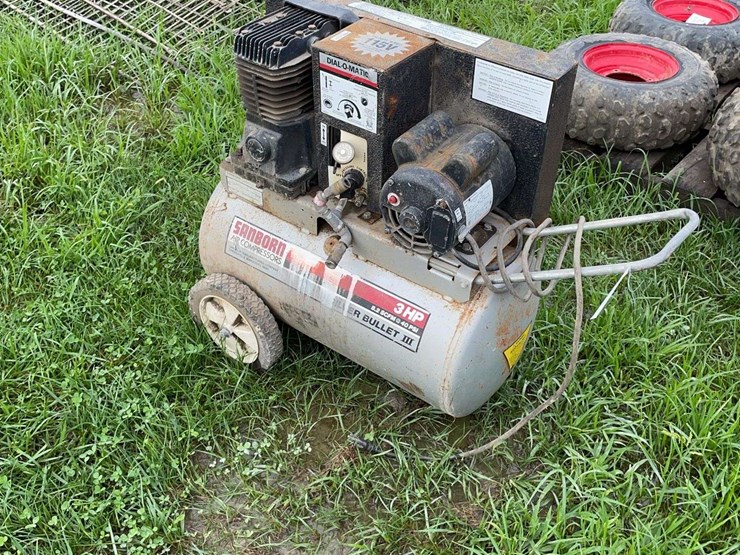 sanborn-3hp-22-gallon-air-compressor-image-2