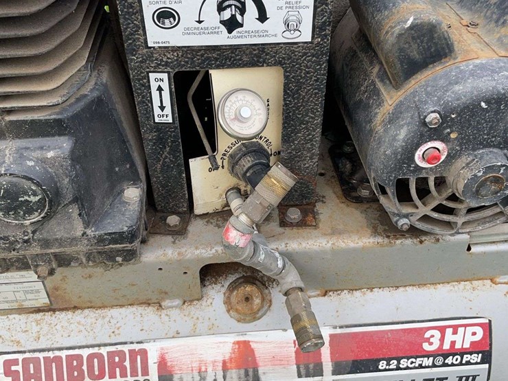 sanborn-3hp-22-gallon-air-compressor-image-5