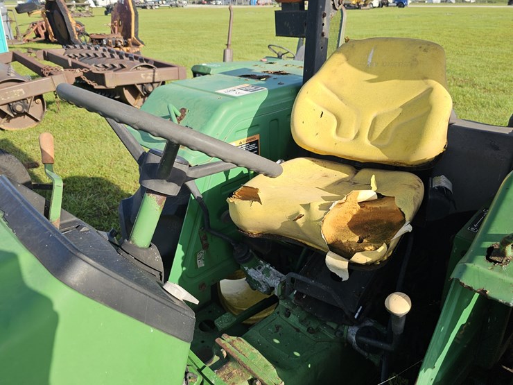 john-deere-5075e-image-9