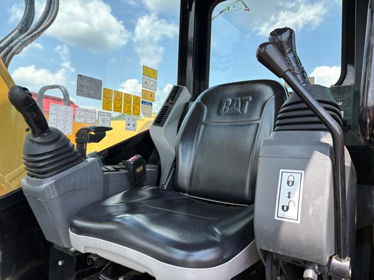2016-caterpillar-308e2-cr-image-21