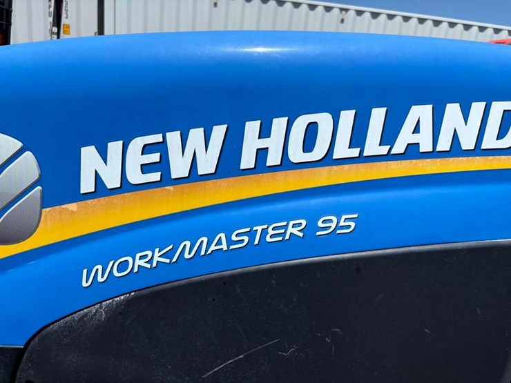 new-holland-workmaster-95-image-13