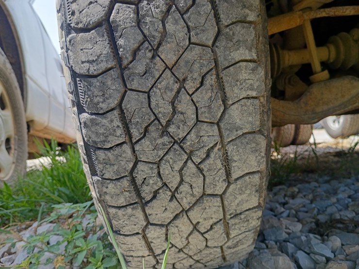 2001-chevrolet-silverado-3500-image-55