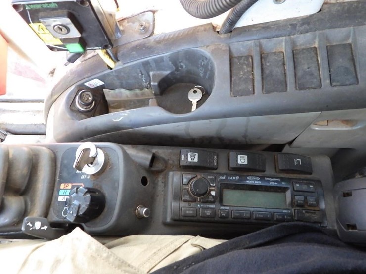 link-belt-4040-dangle-head-tracked-log-processor-image-41