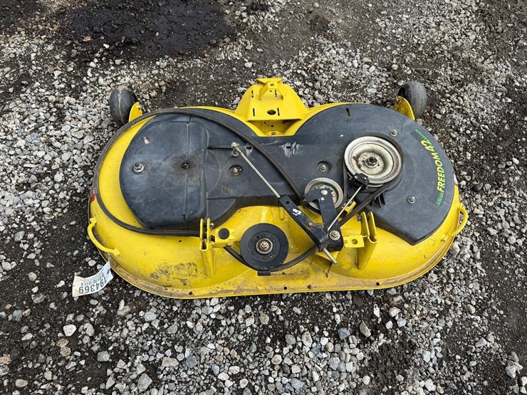 john-deere-42-image-1