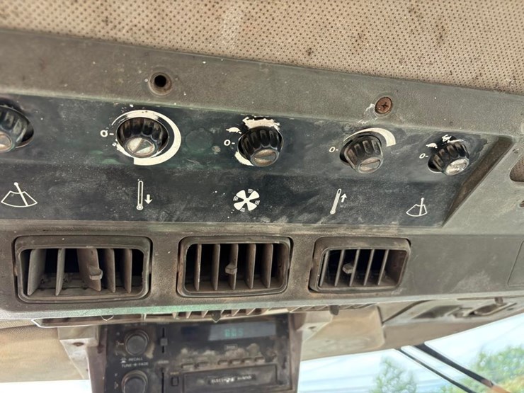 john-deere-4955-image-15